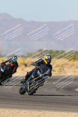 media/Nov-06-2023-Moto Forza (Mon) [[ce023d0744]]/4-Beginner Group/Session 3 (Turn 16)/